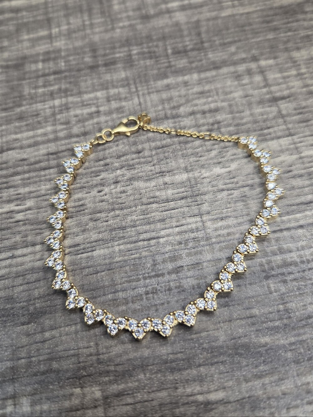 Authentic Pandora Triple Stone Heart Bracelet 14k gold plating